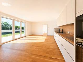 Erstbezug: elegante 3 Zimmer-Gartenwohnung mit moderner Küche, 1302.6 €, Immobilien-Wohnungen in 2020 Hollabrunn Erstbezug: elegante 3 Zimmer-Gartenwohnung mit moderner Küche, 1302.6 €, Immobilien-Wohnungen in 2020 Hollabrunn
