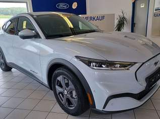 Mustang Mach-E Elektro Extended Range, 39000 €, Auto & Fahrrad-Autos in 4421 Aschach an der Steyr Mustang Mach-E Elektro Extended Range, 39000 €, Auto & Fahrrad-Autos in 4421 Aschach an der Steyr