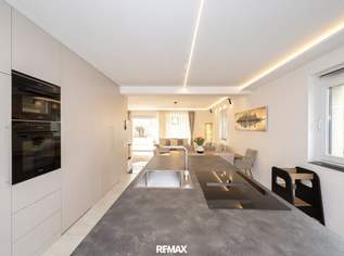 Exklusives Eckreihenhaus mit Terrasse, Whirlpool und 2 Parkplätzen – voll möbliert, in Zentrumslage von Steyr!, 580000 €, Immobilien-Häuser in 4400 Steyr