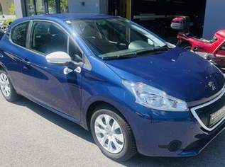 208 Like 1,0 VTi 68, 8490 €, Auto & Fahrrad-Autos in Tirol