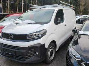 Vivaro M (L2), 29900 €, Auto & Fahrrad-Autos in Tirol