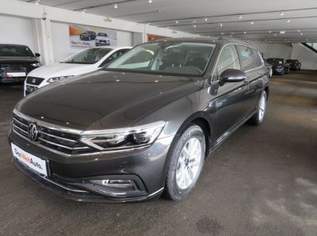 Passat Business TDI, 35780 €, Auto & Fahrrad-Autos in 4060 Leonding