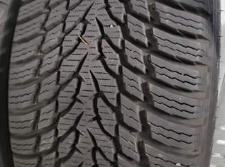 4x Winterreifen 215/55R16 97H Nokian Snowproof, Mercedes Felge 7,5Jx16 H2, ET45 4x Winterreifen 215/55R16 97H Nokian Snowproof, Mercedes Felge 7,5Jx16 H2, ET45