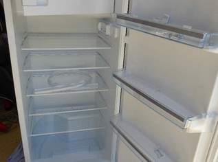 Bosch Einbaukühlschrank , 270 €, Haus, Bau, Garten-Haushaltsgeräte in 2560 Berndorf