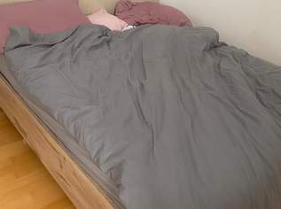 Holzbett inklusive Matratze , 500 €, Haus, Bau, Garten-Möbel & Sanitär in 3500 Krems an der Donau Holzbett inklusive Matratze , 500 €, Haus, Bau, Garten-Möbel & Sanitär in 3500 Krems an der Donau