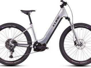 Cube Reaction Hybrid ONE 800 silver'n'black Größe: Easy Entry L, 2899 €, Auto & Fahrrad-Fahrräder in Österreich