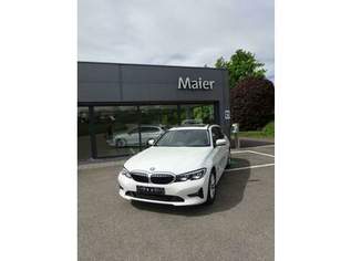 318d Mild-Hybrid *Leder* * Panorama* *LED*, 29500 €, Auto & Fahrrad-Autos in 5131 Franking