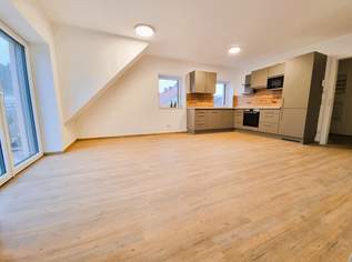 Neubau! Moderne 2-Zi.-Dachgeschoß-Wohnung mit großen Balkon, 1150 €, Immobilien-Wohnungen in 5164 Seeham
