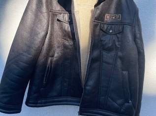 Winterjacke, 35 €, Kleidung & Schmuck-Herrenkleidung in 1220 Donaustadt Winterjacke, 35 €, Kleidung & Schmuck-Herrenkleidung in 1220 Donaustadt