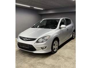 i30 Europe, 5800 €, Auto & Fahrrad-Autos in 6020 Innsbruck