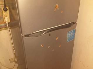 Verkaufe meinen kühlschrank, 400 €, Haus, Bau, Garten-Haushaltsgeräte in 3500 Krems an der Donau Verkaufe meinen kühlschrank, 400 €, Haus, Bau, Garten-Haushaltsgeräte in 3500 Krems an der Donau