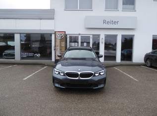 318d Touring Aut. *LED*NAVI*SHZ*, 20990 €, Auto & Fahrrad-Autos in 4600 Wels