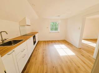 Helle 2 Zi.-Wohnung mit Südost-Balkon, 795 €, Immobilien-Wohnungen in 5110 Haidenöster