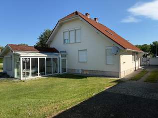 Villa mit Wintergarten, Nebengebäude auf 2 Parzellen, 606200 €, Immobilien-Häuser in 2474 Gattendorf Villa mit Wintergarten, Nebengebäude auf 2 Parzellen, 606200 €, Immobilien-Häuser in 2474 Gattendorf