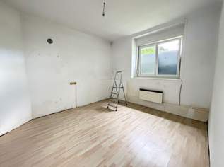 Sanierungsbedürftiger Vierkanthof in ruhiger Ortsrandlage! 6.100 m² Grundstück mit 4.100 m² Bauland & Platz für Tierhaltung