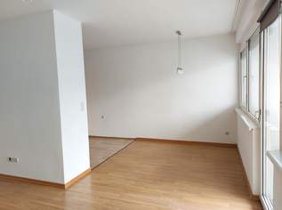 3 Zi-Wohnung mit großer Loggia in zentraler Lage, 218000 €, Immobilien-Wohnungen in 4600 Wels