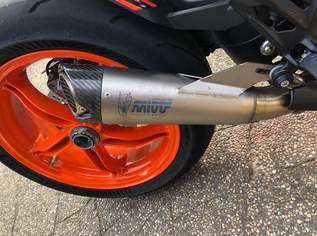 Top-Zustand KTM Super Duke R 1290 Top-Zustand KTM Super Duke R 1290