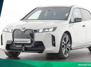 iX M70 *2-Achs Luftfederung *Int. Aktivlenkung *AHK, 93990 €, Auto & Fahrrad-Autos in Steiermark