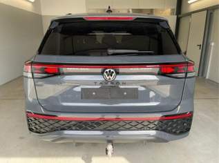 Tayron R-Line 193PS 7Sitz+Harman+Pano+AHK+Alu..., 72579 €, Auto & Fahrrad-Autos in 6844 Gemeinde Altach