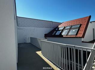 Exklusive 4-Zimmer-Dachgeschosswohnung mit großer Dachterrasse &, 787000 €, Immobilien-Wohnungen in 2514 Katastralgemeinde Traiskirchen