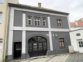 Liegenschaft am Domplatz!, 349000 €, Immobilien-Häuser in Niederösterreich