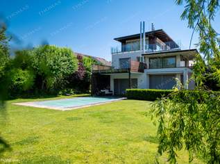 Traumhafte Villa mit Pool, Garten & Weitblick in Brunn am Gebirge, 2700000 €, Immobilien-Häuser in 2345 Brunn am Gebirge