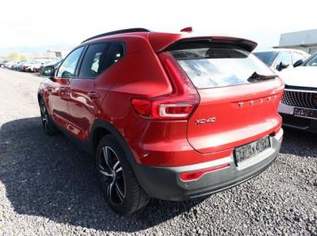 XC40 Ultra Dark XC 40 B4 197 Aut. LED Leder A..., 41007 €, Auto & Fahrrad-Autos in 6844 Gemeinde Altach