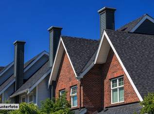 Familienfreundliches Einfamilien-Reihenmittelhaus mit Garage und Gartenpotential, 270000 €, Immobilien-Häuser in 3400 Gemeinde Klosterneuburg