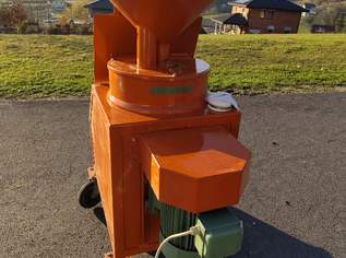 Schrottmühle Marke Express, 690 €, Haus, Bau, Garten-Hausbau & Werkzeug in 8341 Paldau