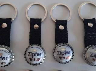 ZIPFER URTYP BIER SCHLÜSSELANHÄNGER / 4 Stück, 10 €, Marktplatz-Antiquitäten, Sammlerobjekte & Kunst in 7201 Neudörfl
