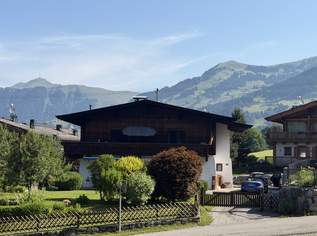 Landhaus mit unverbaubarem Ausblick in exklusiver Wohngegend von Aurach / Kitzbühel, 2950000 €, Immobilien-Häuser in 6371 Gemeinde Aurach bei Kitzbühel Landhaus mit unverbaubarem Ausblick in exklusiver Wohngegend von Aurach / Kitzbühel, 2950000 €, Immobilien-Häuser in 6371 Gemeinde Aurach bei Kitzbühel