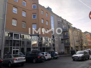 Schönes Anleger-Objekt mit nicht parifizierten aber 2 zugeordneten Wohnungen und TG-Plätzen Wilten, 0 €, Immobilien-Gewerbeobjekte in Tirol