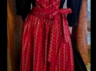 Neuwertiges WURZER Dirndl Gr. 38/40