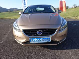 V40 D2 Momentum, 8990 €, Auto & Fahrrad-Autos in 4170 Haslach an der Mühl