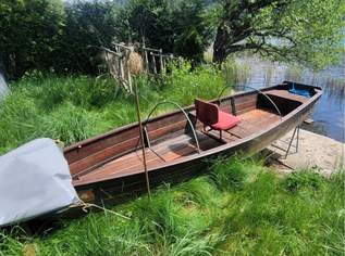 Holzruderboot - Fischerboot Holzruderboot - Fischerboot