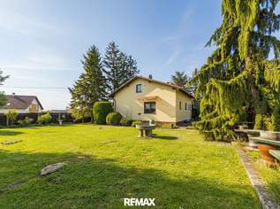 Gepflegtes Einfamilienhaus mit großem Grundstück in ruhiger Wohnlage von Nickelsdorf, 259000 €, Immobilien-Häuser in 2425 Nickelsdorf Gepflegtes Einfamilienhaus mit großem Grundstück in ruhiger Wohnlage von Nickelsdorf, 259000 €, Immobilien-Häuser in 2425 Nickelsdorf