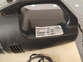 Autostaubsauger 42 cm lang, 20 €, Marktplatz-Sammlungen & Haushaltsauflösungen in 1220 Donaustadt