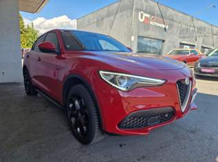 Stelvio ***AUTOMATIK***NAVI***RÜCKFAHRK.***Super Q4, 22999 €, Auto & Fahrrad-Autos in 6800 Gisingen