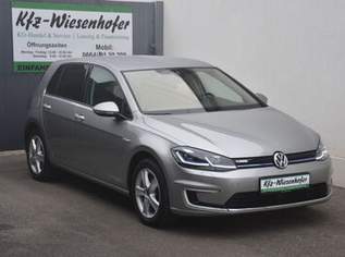 Golf e-Golf / Sitzheizung / Digitales Cockpit /, 13890 €, Auto & Fahrrad-Autos in 8160 Weiz