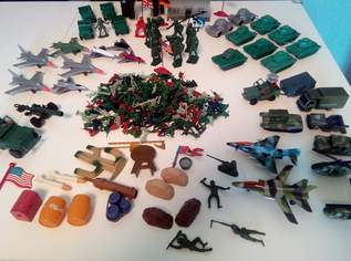 Kinder Spielzeug*, 35 €, Kindersachen-Spielzeug in 1200 Brigittenau Kinder Spielzeug*, 35 €, Kindersachen-Spielzeug in 1200 Brigittenau