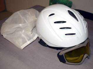 Snowboardhelm B-Square Größe L plus Schibrille Snowboardhelm B-Square Größe L plus Schibrille