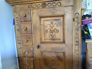 Voglauer anno 1600 Vorratsschrank, 750 €, Haus, Bau, Garten-Möbel & Sanitär in 2410 Gemeinde Hainburg an der Donau Voglauer anno 1600 Vorratsschrank, 750 €, Haus, Bau, Garten-Möbel & Sanitär in 2410 Gemeinde Hainburg an der Donau