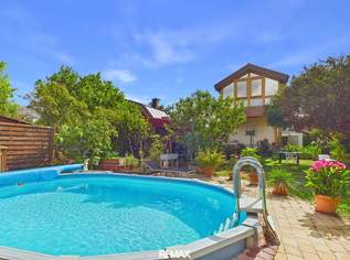 Entzückendes Zweifamilienhaus mit Pool, Grillplatz und Garage in toller Lage in Tribuswinkel zu kaufen!, 340000 €, Immobilien-Häuser in 2512 Katastralgemeinde Tribuswinkel