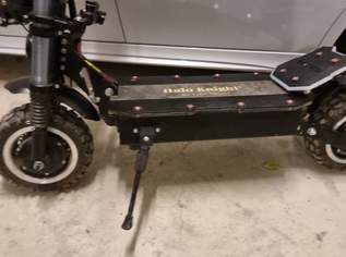 Starker Scooter , 1000 €, Auto & Fahrrad-Motorräder in 2002 Gemeinde Großmugl