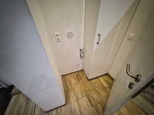 SCHÖNE ALTBAUWOHNUNG- FUSSGÄNGERZONE FAVORITENSTRASSE SCHÖNE ALTBAUWOHNUNG- FUSSGÄNGERZONE FAVORITENSTRASSE