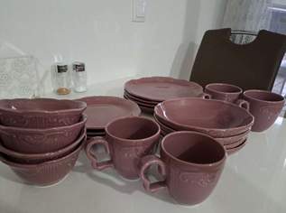 Tafelservice 20 teilig 4er Sets, 50 €, Haus, Bau, Garten-Geschirr & Deko in 1210 Floridsdorf Tafelservice 20 teilig 4er Sets, 50 €, Haus, Bau, Garten-Geschirr & Deko in 1210 Floridsdorf