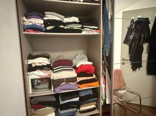 Kleiderschrank m. Schiebetür Kleiderschrank m. Schiebetür