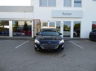 Focus Traveller 1,5 EcoBlue Aut. *LED*AHK*SHZ*, 14990 €, Auto & Fahrrad-Autos in 4600 Wels Focus Traveller 1,5 EcoBlue Aut. *LED*AHK*SHZ*, 14990 €, Auto & Fahrrad-Autos in 4600 Wels