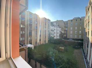WESTSEITIGES 2 - ZIMMER - APARTMENT MIT BALKON IN RUHELAGE ( BJ 2005 ), 1140.72 €, Immobilien-Wohnungen in 1090 Alsergrund