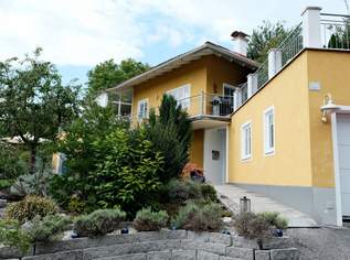 Villa in Ruhelage mit großer Dachterrasse und herrlichem Ausblick, 1245000 €, Immobilien-Häuser in 5110 Oberndorf bei Salzburg